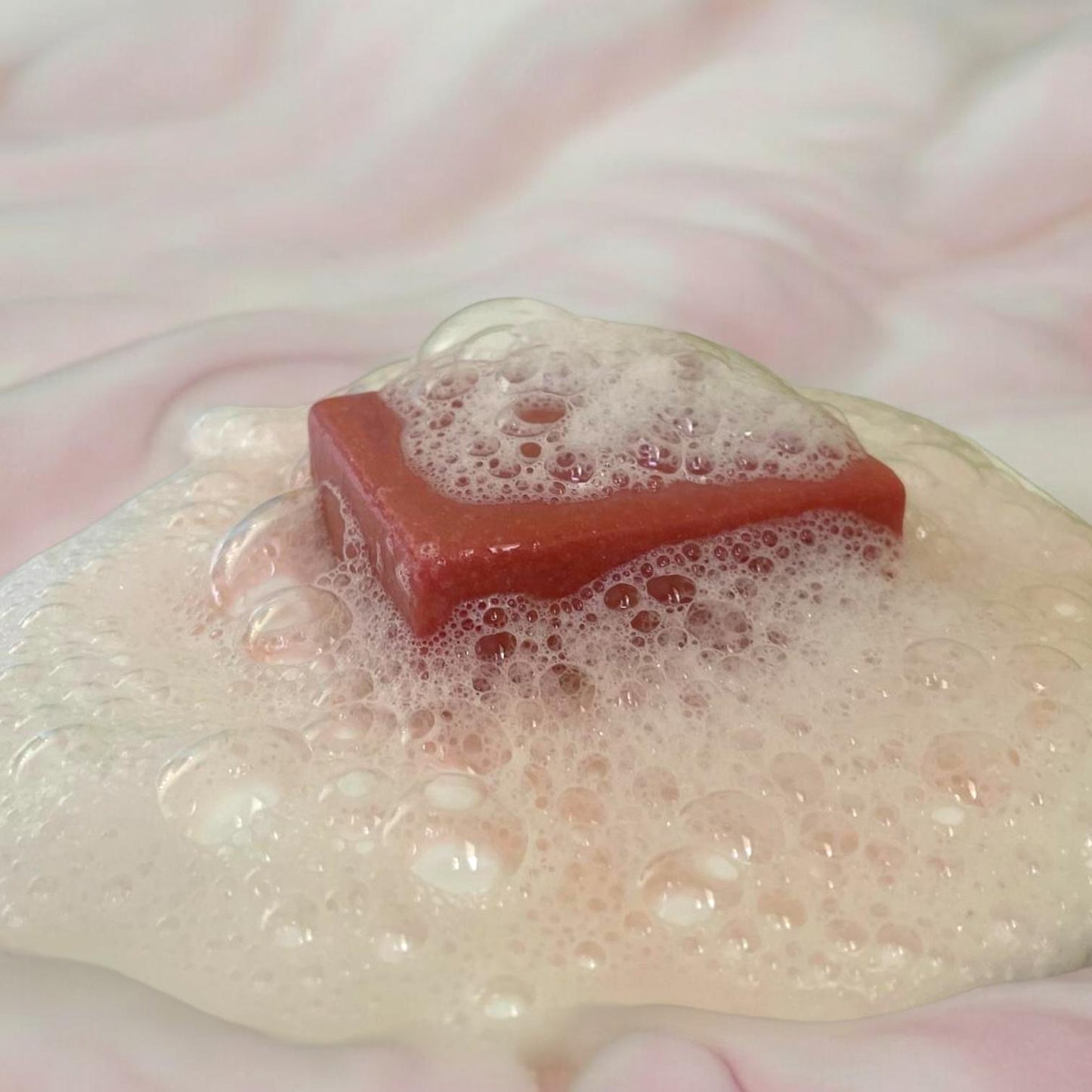 mousse du savon rosée du jour